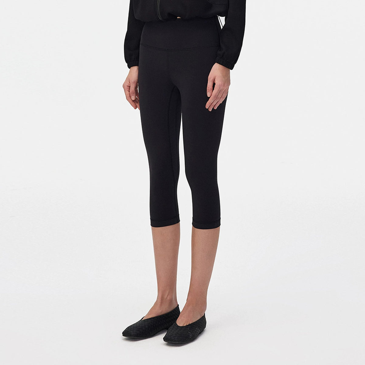 High-stretch yoga 7/8-length pants - main image 3