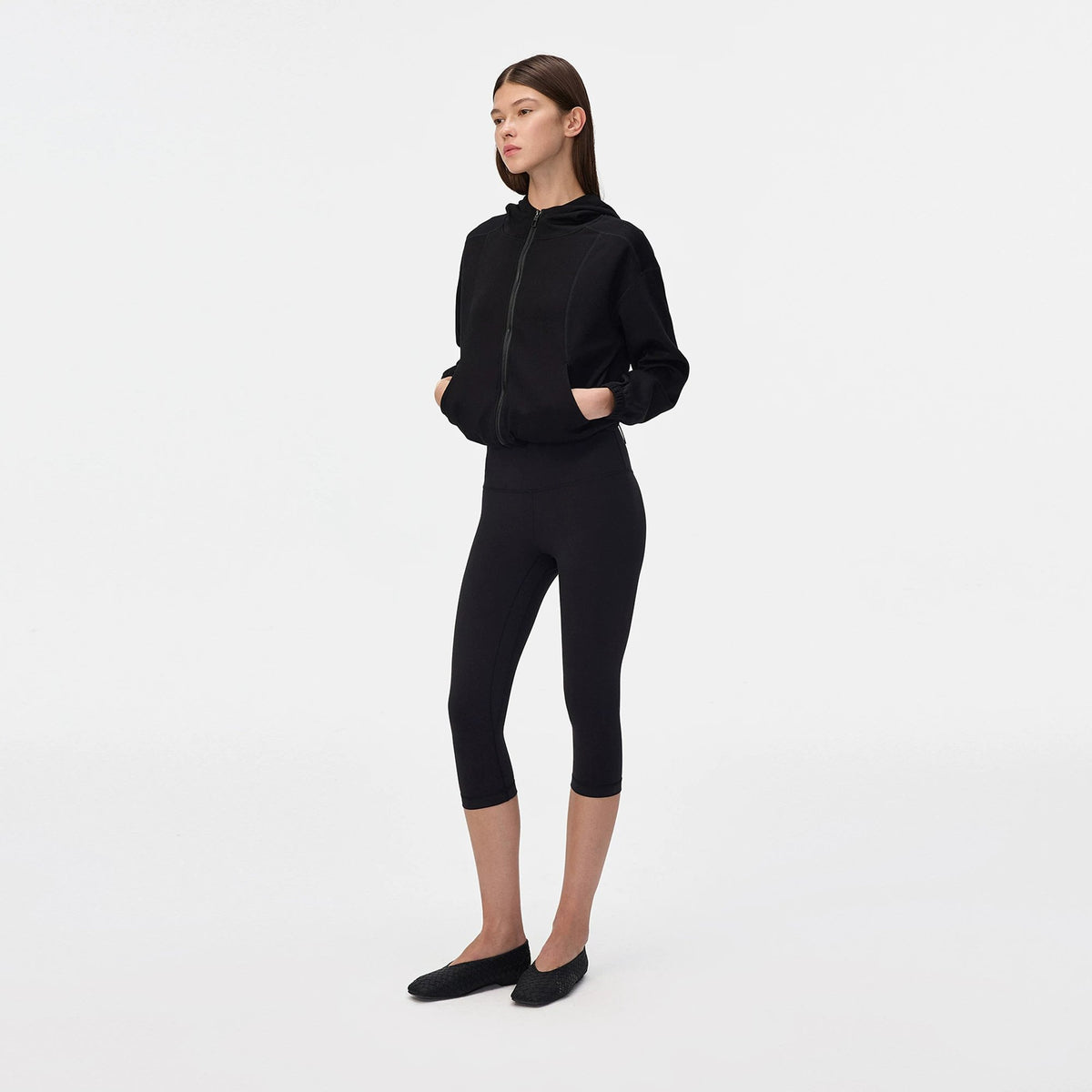 High-stretch yoga 7/8-length pants - main image 4